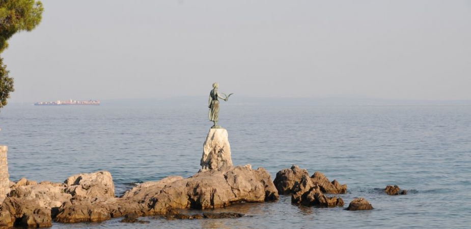 Опатия и перлите на хърватската ривиера