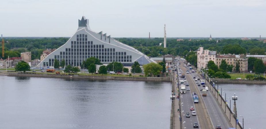 Рига от Бургас